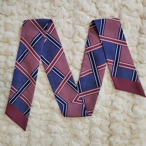 Handbag handle tie/bow